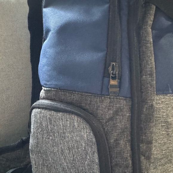 Quicksilver multi pocket backpack - Picture 4 of 10